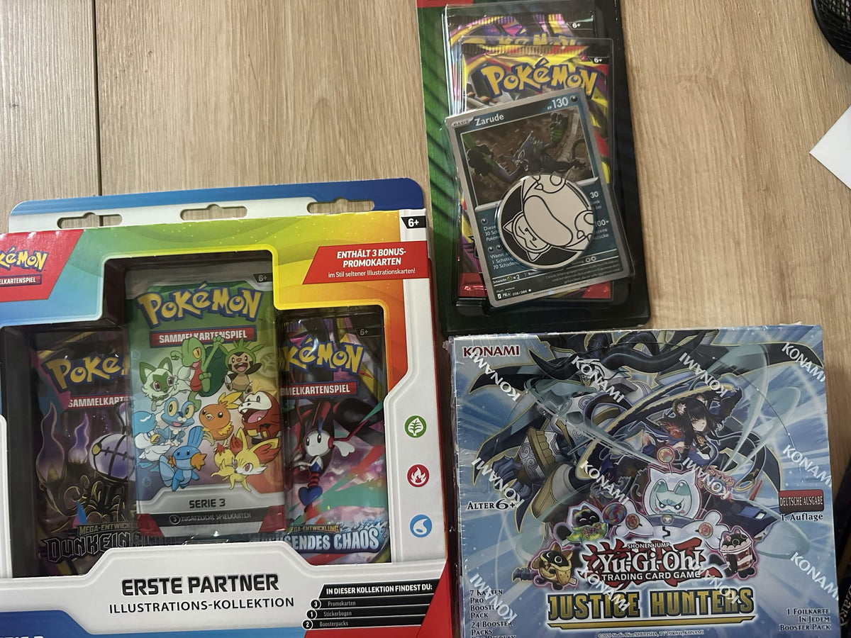 Pokemon x Yu-Gi-Oh! Bundle: 3te Partner Kollektion, 2er Blister, Justice Hunters Display